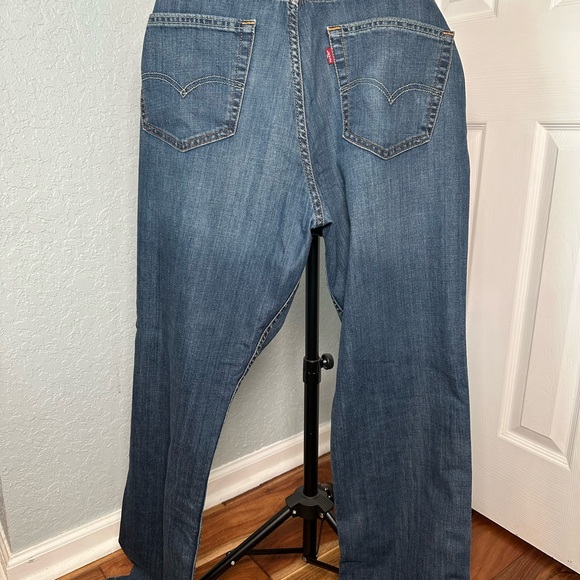 Levi’s 34x36 - Picture 3 of 4